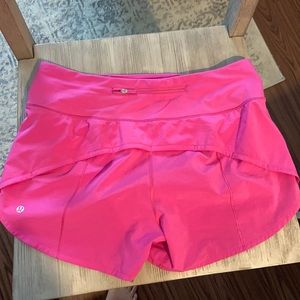 Lululemon pink mid-rise speed up short, 4” inseam